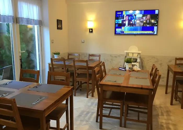 Ow Delta بيت للعطل *