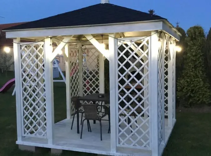 Ow Delta بيت للعطل